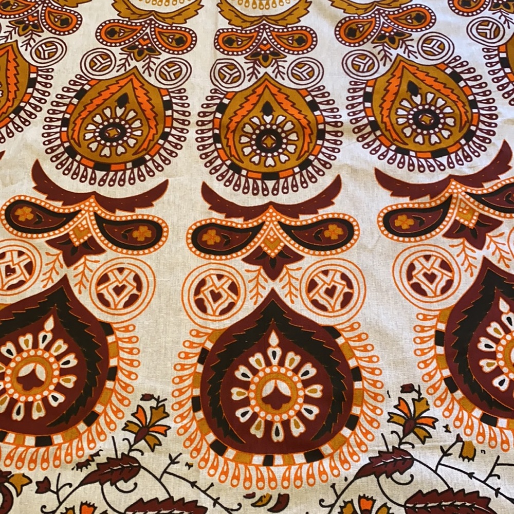 Brown white orange beige black tapestry brand new big - Picture 2 of 4